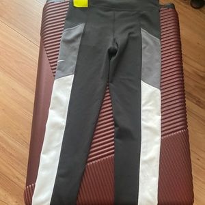 Brand-new Nike leggings couldn’t for my daughter
